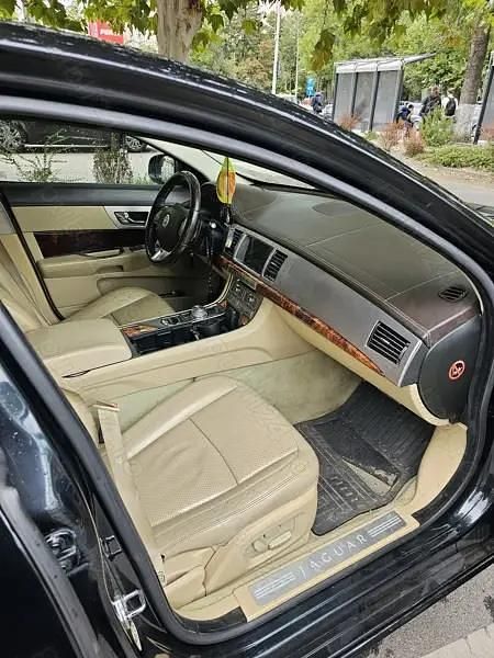 Negru Utilizat 2008 Jaguar XF Berlinǎ | 4.500 EUR - Imagine 1/4