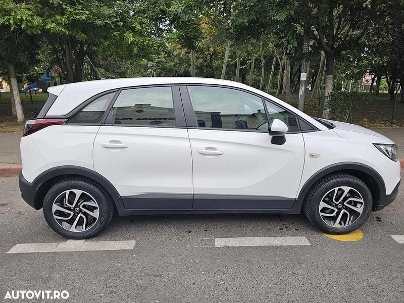 Culoarealb Utilizat 2020 Opel Crossland X Enjoy SUV | 11.998 EUR - Imagine 1/4