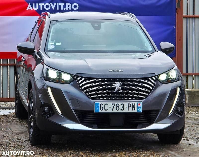 Second-hand Peugeot 2008 GT 130 CP (95 kW) 2022 Culoaregri SUV