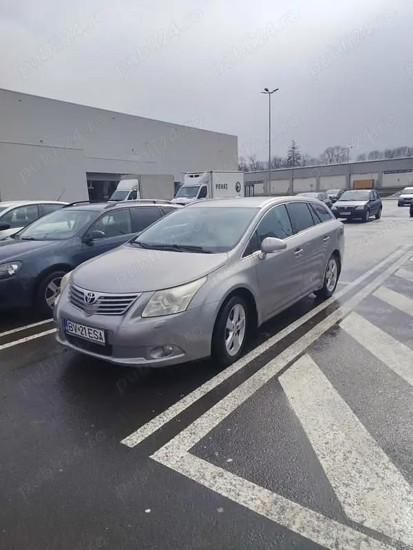 Utilizat 2009 Toyota Avensis Break | 4.290 EUR (Preț OK) - Imagine 1/4