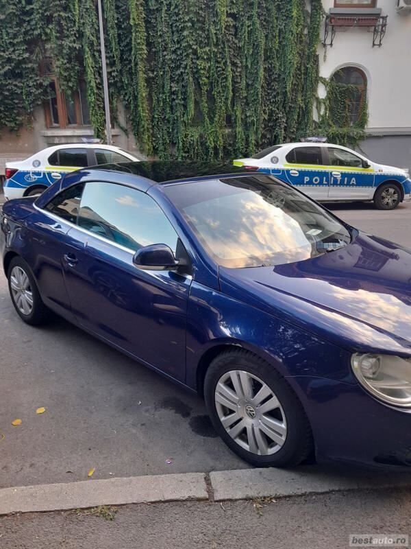 Second-hand VW Eos 103 CP (75 kW) 2006 Albastru Cabrio