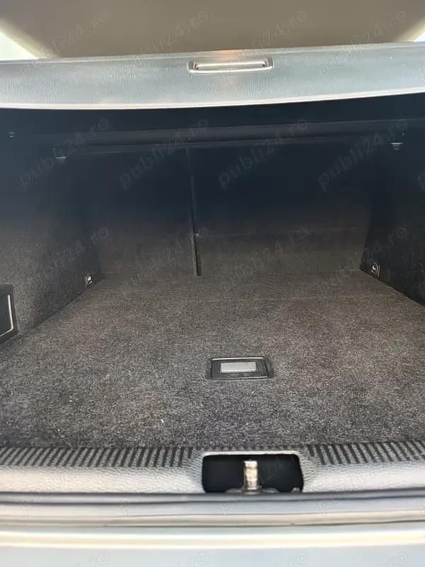 Second-hand VW Passat 134 CP (98 kW) 2009 Gri Break