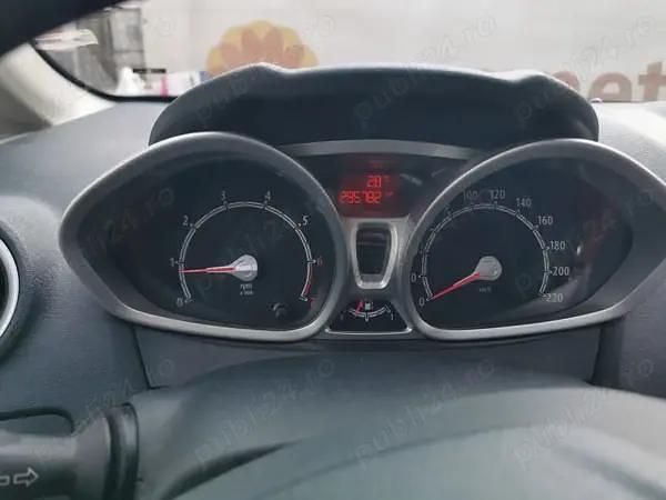 Second-hand Ford Fiesta 71 CP (52 kW) 2011 Coupe