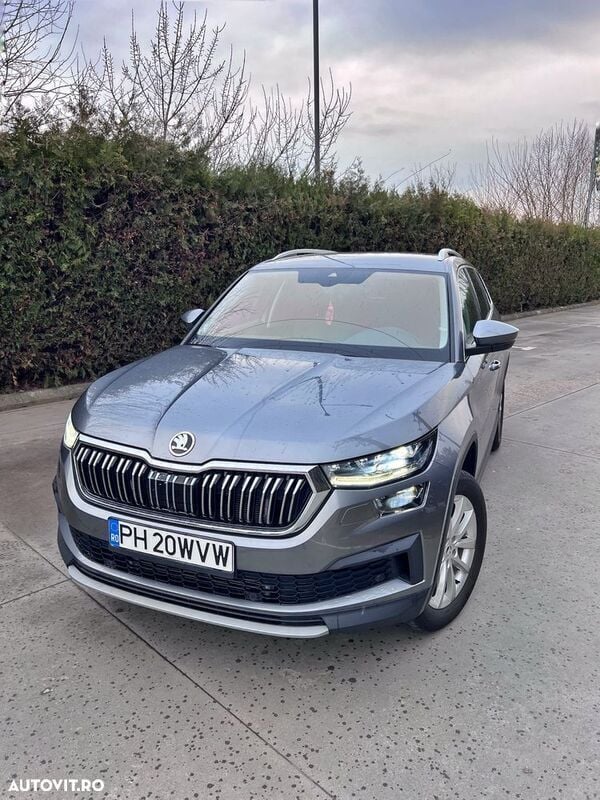 Gri Utilizat 2023 Skoda Kodiaq Style SUV | 34.890 EUR (Preț OK) - Imagine 1/4