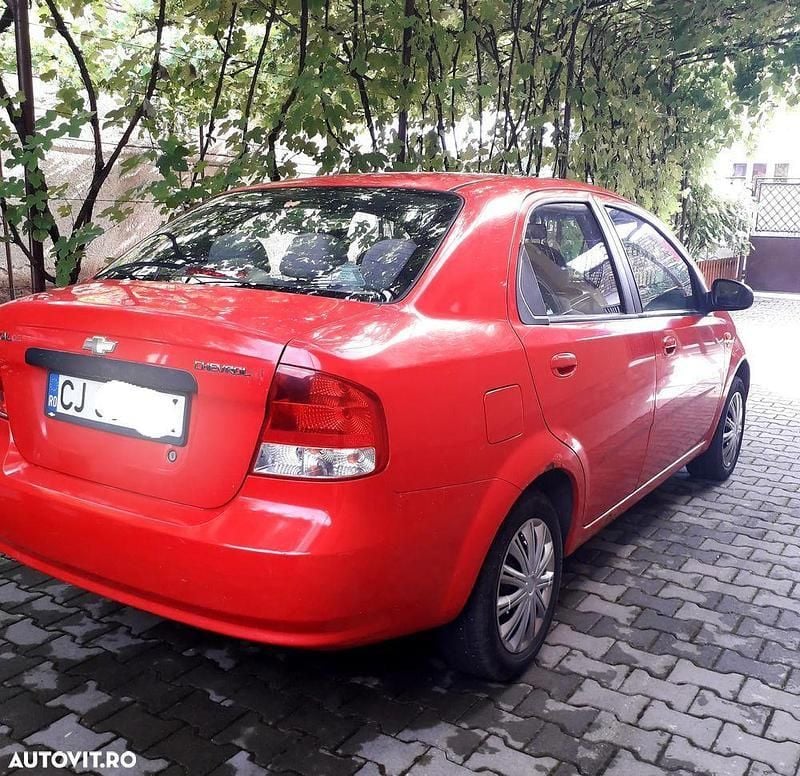Rosu Utilizat 2005 Chevrolet Kalos Berlinǎ | 1.200 EUR - Imagine 1/4