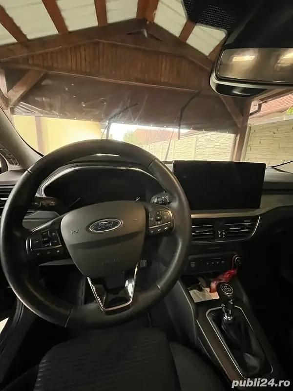 Second-hand Ford Focus 125 CP (91 kW) 2022 Berlinǎ