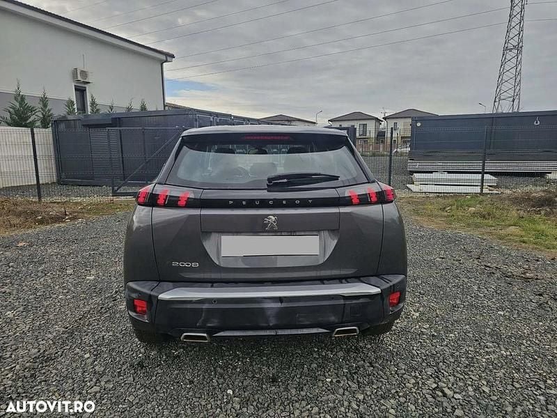 Second-hand Peugeot 2008 Allure 130 CP (95 kW) 2021 Culoaregri SUV