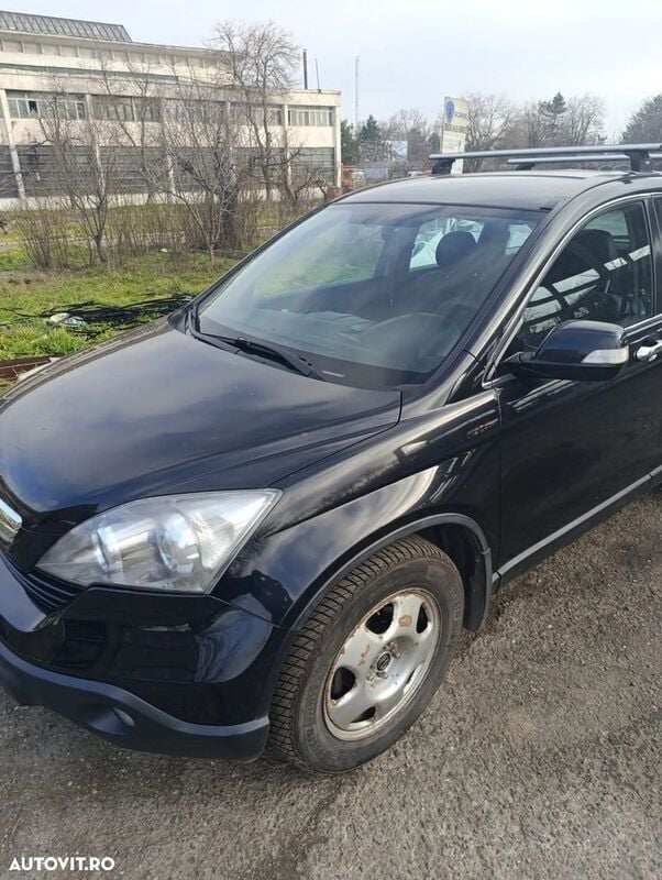 Negru Utilizat 2007 Honda CR-V SUV | 6.200 EUR (Preț bun) - Imagine 1/4