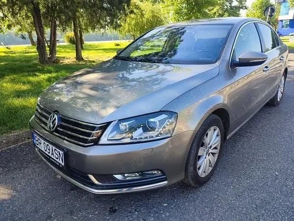 Utilizat 2014 VW Passat Berlinǎ | 10.100 EUR (Preț OK) - Imagine 1/4