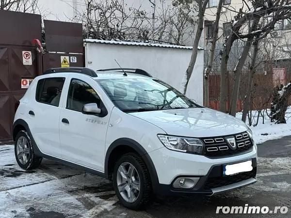 Utilizat 2021 Dacia Sandero Stepway Hatchback | 9.100 EUR (Preț bun) - Imagine 1/4