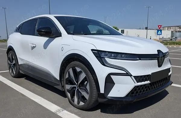 Utilizat 2023 Renault Mégane Techno Berlinǎ | 27.200 EUR (Preț OK) - Imagine 1/4