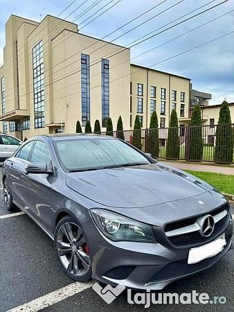 Gri Utilizat 2015 Mercedes CLA180 AMG line Berlinǎ | 10.800 EUR (Preț OK) - Imagine 1/4
