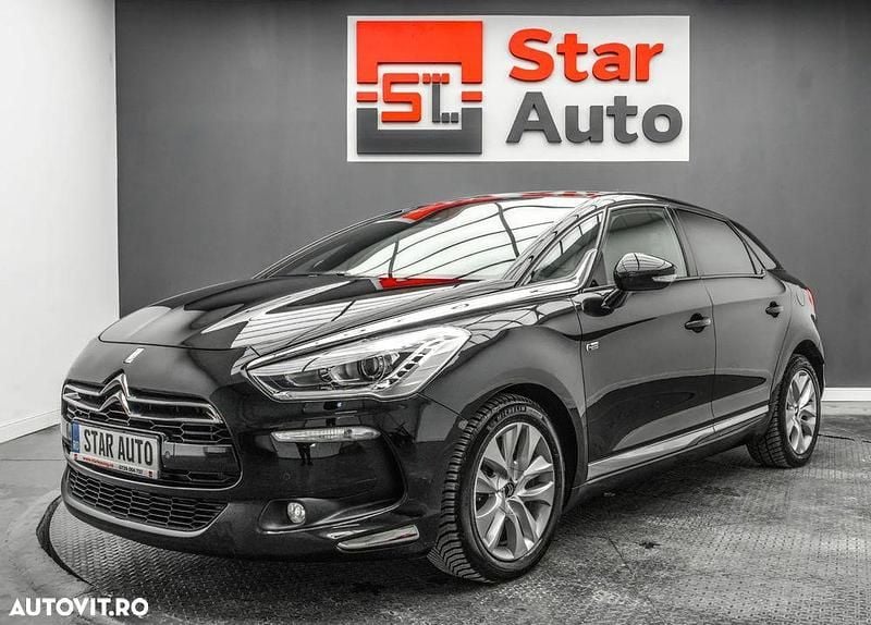 Second-hand Citroën DS5 200 CP (147 kW) 2015 Culoarenegru Hatchback