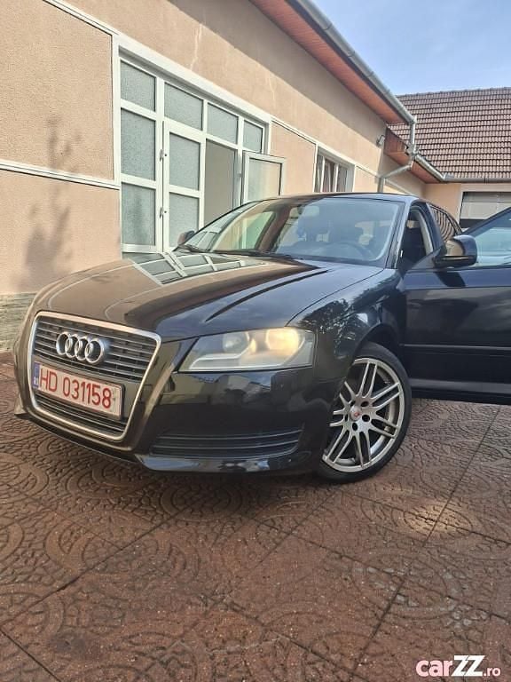 Utilizat 2010 Audi A3 Hatchback | 4.199 EUR (Preț bun) - Imagine 1/4