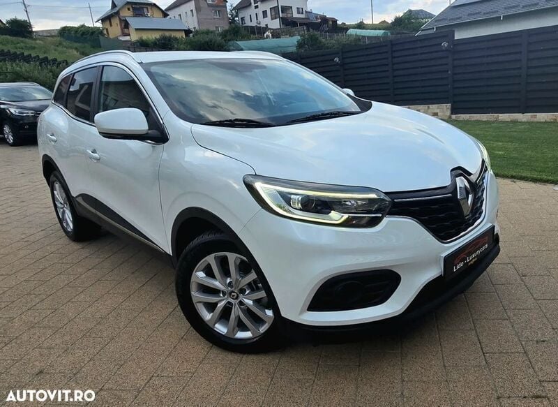Alb Utilizat 2020 Renault Kadjar Intens SUV | 11.999 EUR (Super Preț) - Imagine 1/4