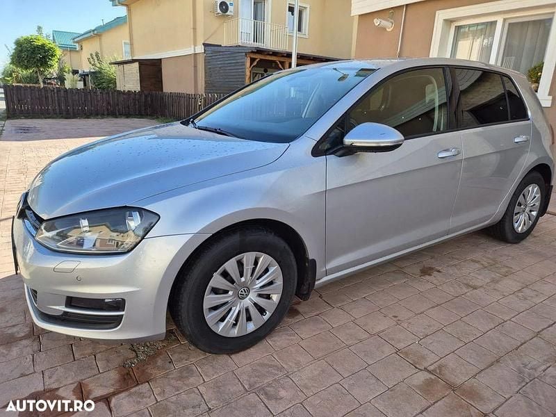 Culoaregri Utilizat 2016 VW Golf VII Trendline Hatchback | 10.500 EUR (Preț OK) - Imagine 1/4
