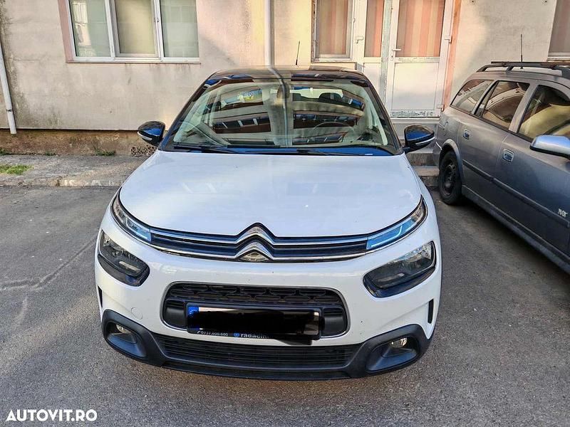 Culoarealb Utilizat 2018 Citroën C4 Cactus Hatchback | 9.200 EUR (Puțin scump) - Imagine 1/4