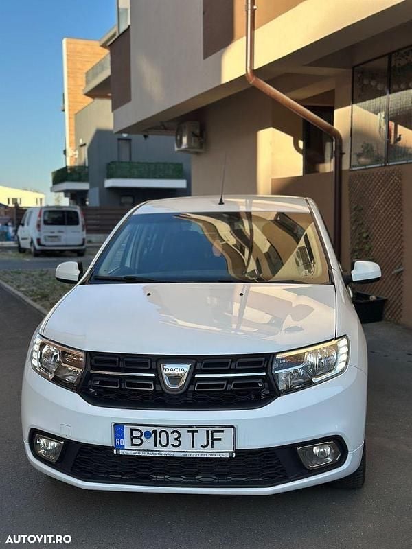 Culoarealb Second-hand 2019 Dacia Logan Lauréate Berlinǎ | 6.750 EUR (Preț OK) - Imagine 1/4