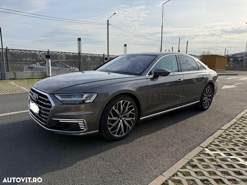 Culoaregri Utilizat 2021 Audi A8 Advanced Plus Berlinǎ | 58.200 EUR (Preț OK) - Imagine 1/4