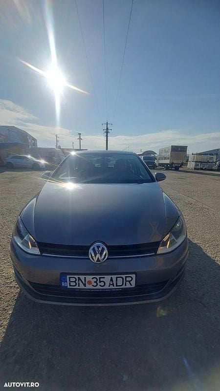 Gri Utilizat 2015 VW Golf VII Trendline Hatchback | 8.800 EUR (Preț OK) - Imagine 1/4