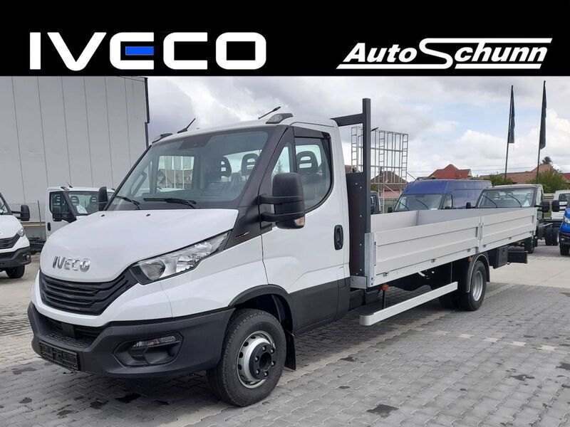 Utilizat 2023 Iveco Daily | 47.500 EUR - Imagine 1/4