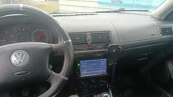 Second-hand VW Golf IV 105 CP (77 kW) 2004 Alb Break