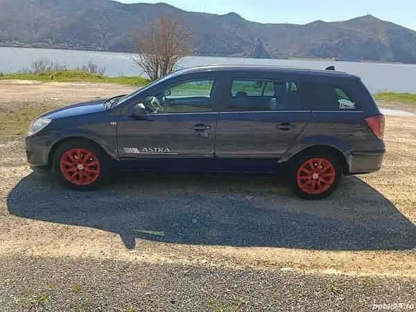 Second-hand Opel Astra 90 CP (66 kW) 2007 Break