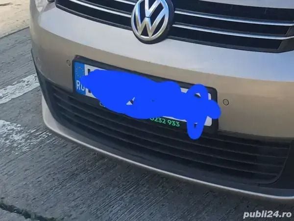 Second-hand VW Touran 105 CP (77 kW) 2013 Maro Monovolum