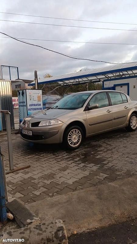 Culoarebej Utilizat 2007 Renault Mégane II Privilege Berlinǎ | 1.600 EUR (Preț OK) - Imagine 1/4