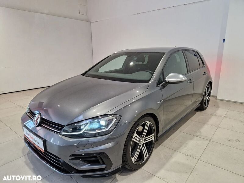 Gri mediu normal Utilizat 2017 VW Golf VII R Hatchback | 26.250 EUR - Imagine 1/4