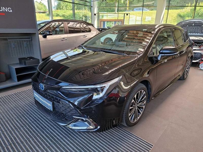 Utilizat 2023 Toyota Corolla | 31.791 EUR - Imagine 1/1