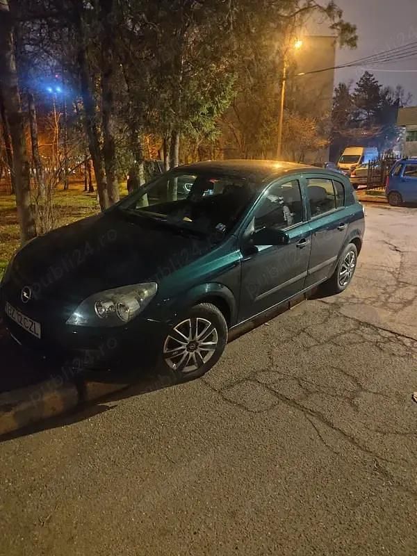 Second-hand Opel Astra 105 CP (77 kW) 2004 Hatchback