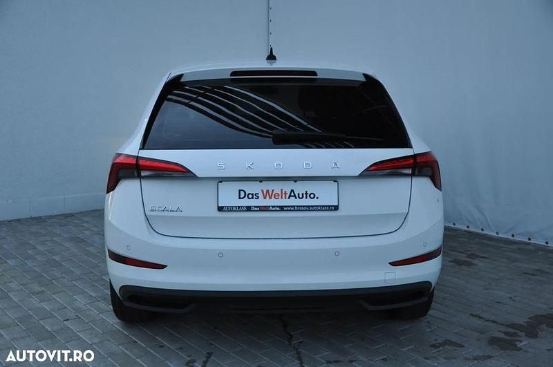 Second-hand Skoda Scala Ambition 110 CP (80 kW) 2022 Culoarealb Hatchback