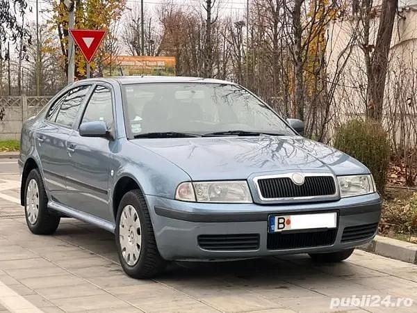 Utilizat 2009 Skoda Octavia Berlinǎ | 3.800 EUR (Preț bun) - Imagine 1/4