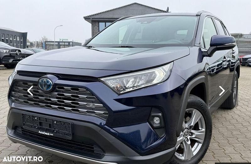 Second-hand Toyota RAV4 Hybrid 222 CP (163 kW) 2022 Culoarealbastru SUV