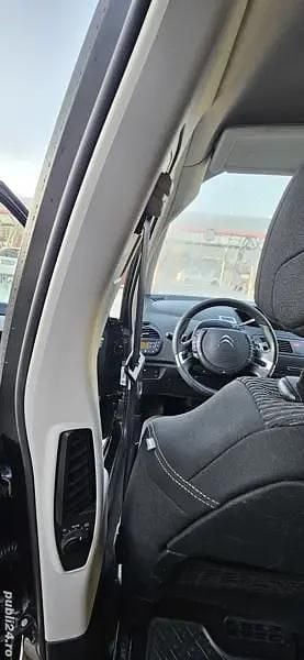 Second-hand Citroën C4 Picasso 156 CP (114 kW) 2011 Negru Monovolum