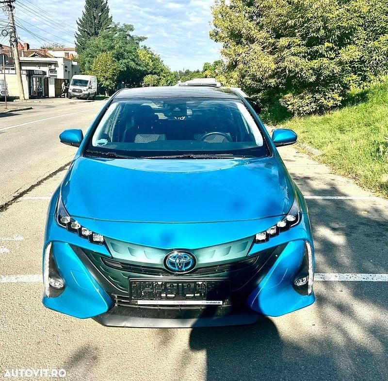 Culoarealbastru Utilizat 2018 Toyota Prius Plug-in Hybrid Hatchback | 19.350 EUR - Imagine 1/4