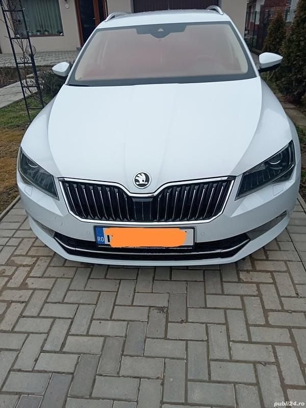 Utilizat 2016 Skoda Superb Break | 10.500 EUR (Preț OK) - Imagine 1/4