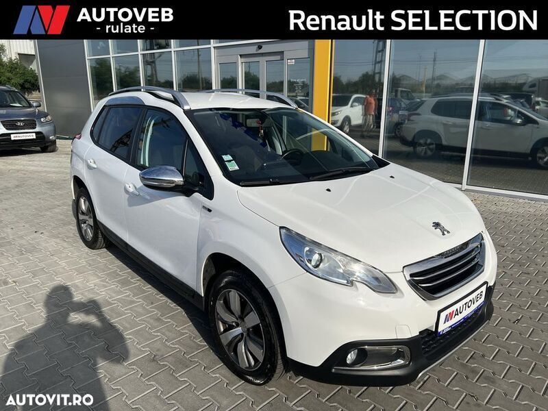 Alb Utilizat 2016 Peugeot 2008 SUV | 7.900 EUR (Preț OK) - Imagine 1/4