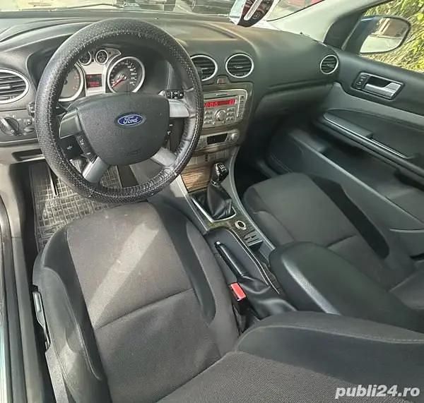 Albastru Utilizat 2009 Ford Focus Ghia Hatchback | 2.400 EUR (Preț OK) - Imagine 1/4