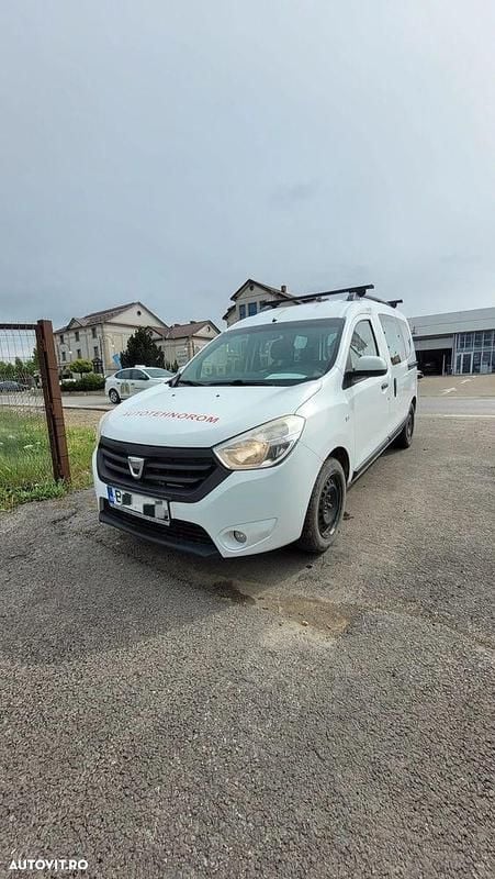 Culoarealb Utilizat 2013 Dacia Dokker Lauréate Van | 4.300 EUR (Preț bun) - Imagine 1/4