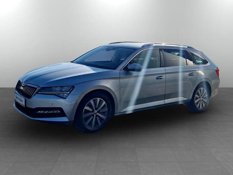 Culoareargint Second-hand 2022 Skoda Superb Ambition Break | 23.650 EUR (Preț OK) - Imagine 1/4