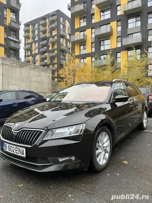 Second-hand 2016 Skoda Superb Berlinǎ | 7.500 EUR - Imagine 1/4