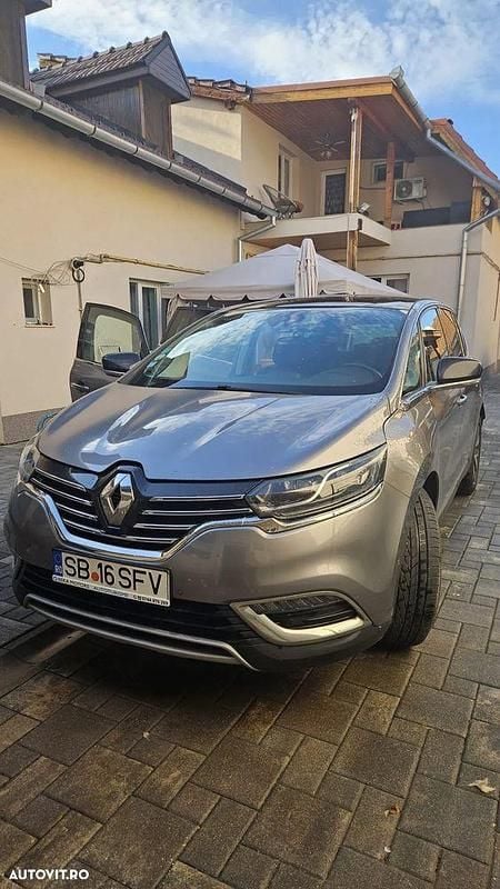 Culoaremaro Utilizat 2016 Renault Espace Monovolum | 10.500 EUR (Preț bun) - Imagine 1/4