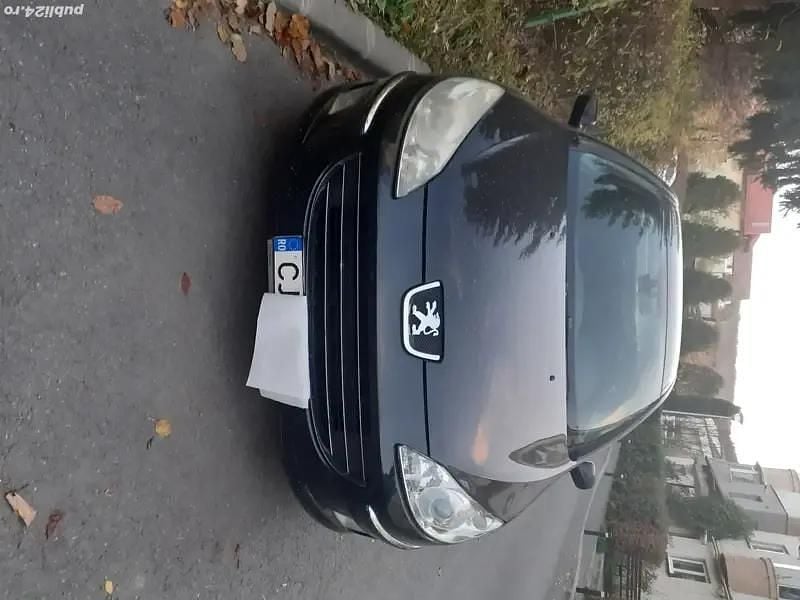 Utilizat 2007 Peugeot 407 Berlinǎ | 2.000 EUR (Preț OK) - Imagine 1/4