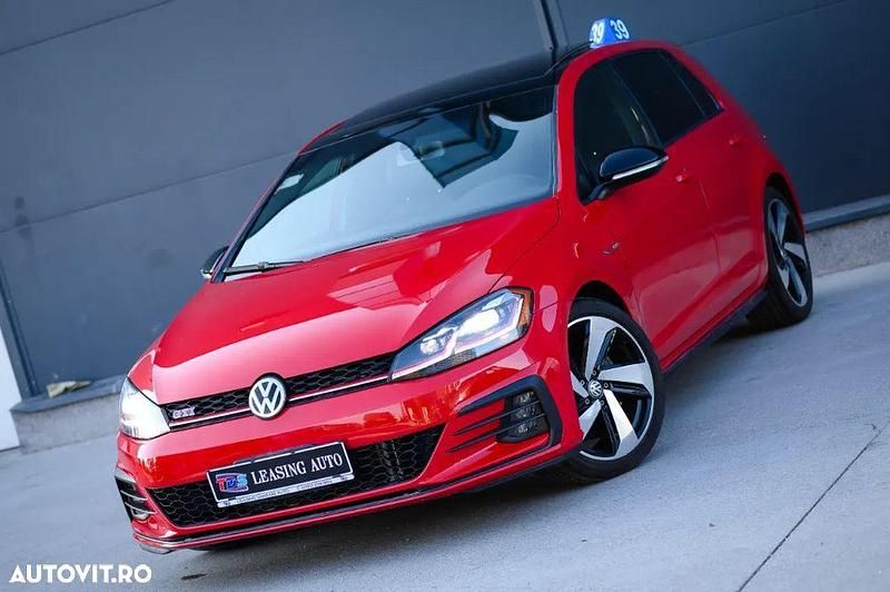 Culoarerosu Utilizat 2019 VW Golf VII GTI Hatchback | 22.869 EUR (Puțin scump) - Imagine 1/4