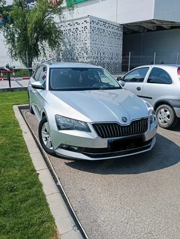 Utilizat 2019 Skoda Superb | 14.500 EUR (Preț OK) - Imagine 1/4