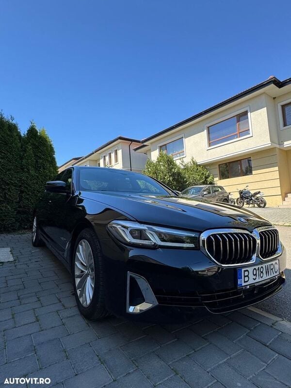 Negru Utilizat 2021 BMW 520 Berlinǎ | 40.588 EUR - Imagine 1/4