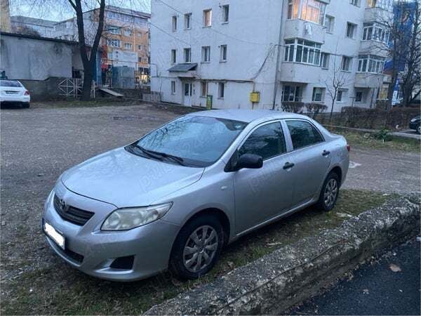 Utilizat 2009 Toyota Corolla Berlinǎ | 3.850 EUR - Imagine 1/4