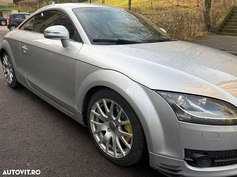 Second-hand Audi Coupé 200 CP (147 kW) 2007 Culoareargint Coupe